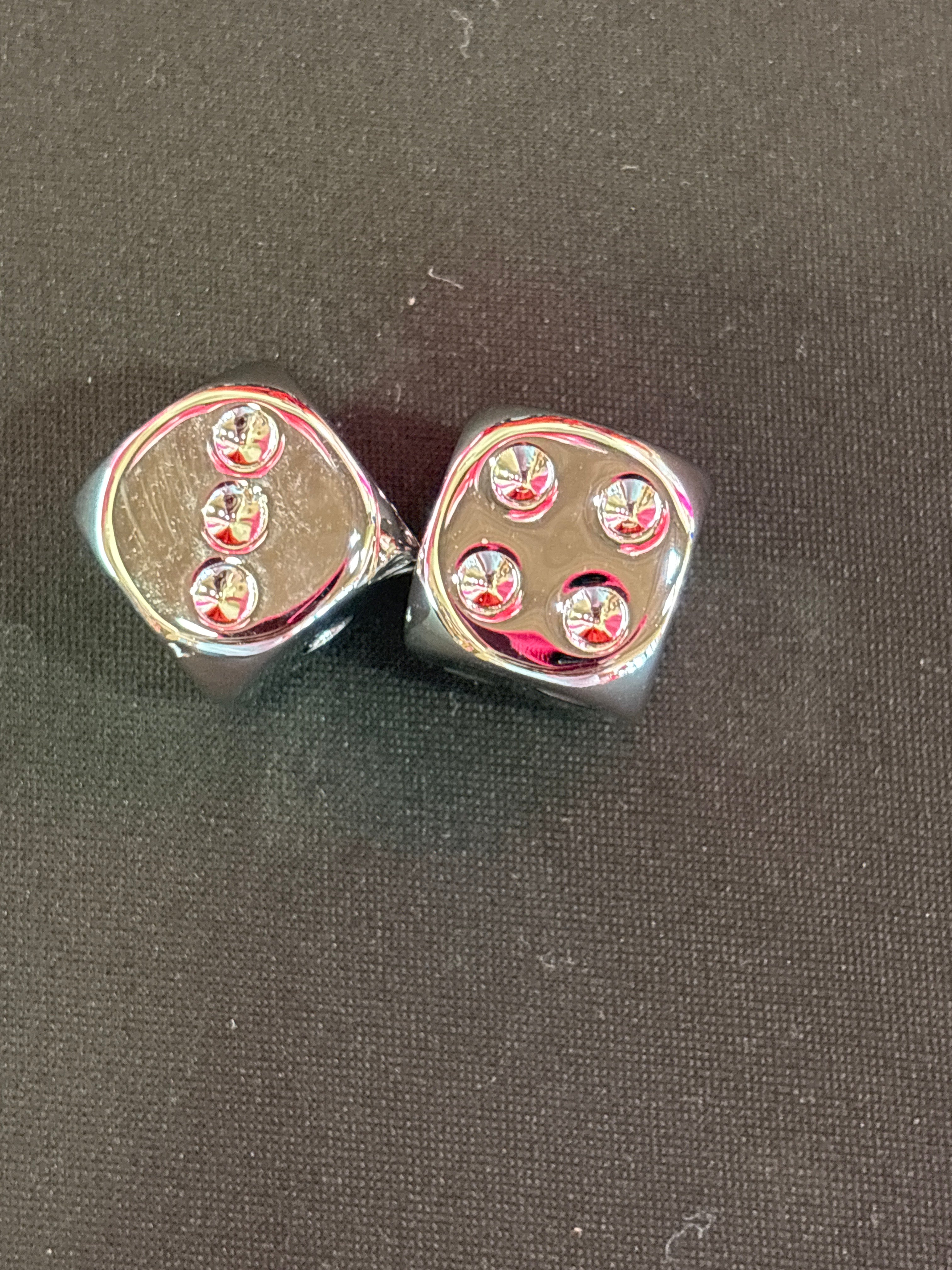 Silver Metallic Mahjong Dice