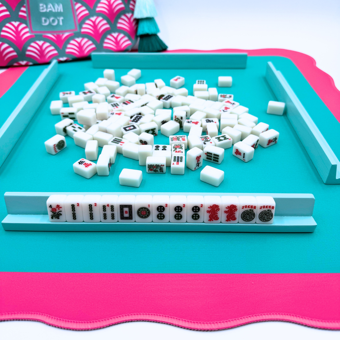 My Fair Mahjong MINI MAHJONG MAT  |  Color Wave  |  21" x 21": Orange Center- Pink Scallop