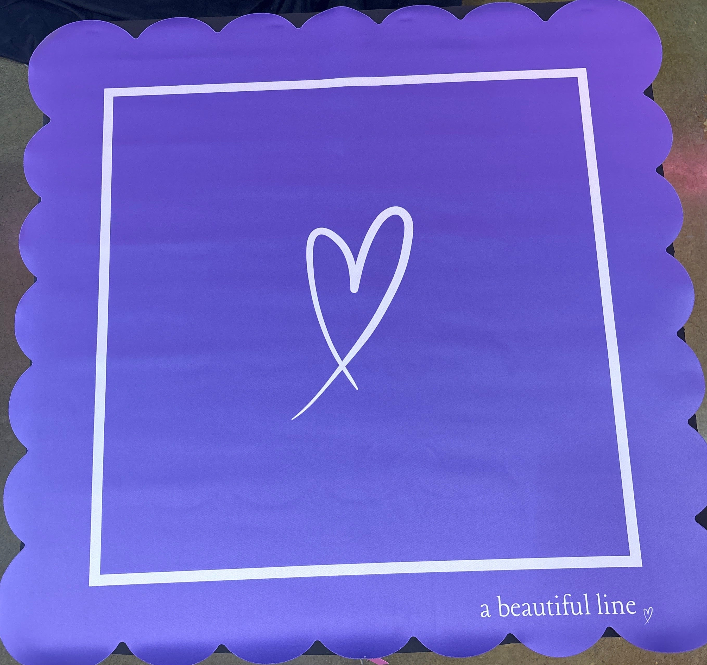 A Beautiful Line- Purple Scallop  Mahjong Mat