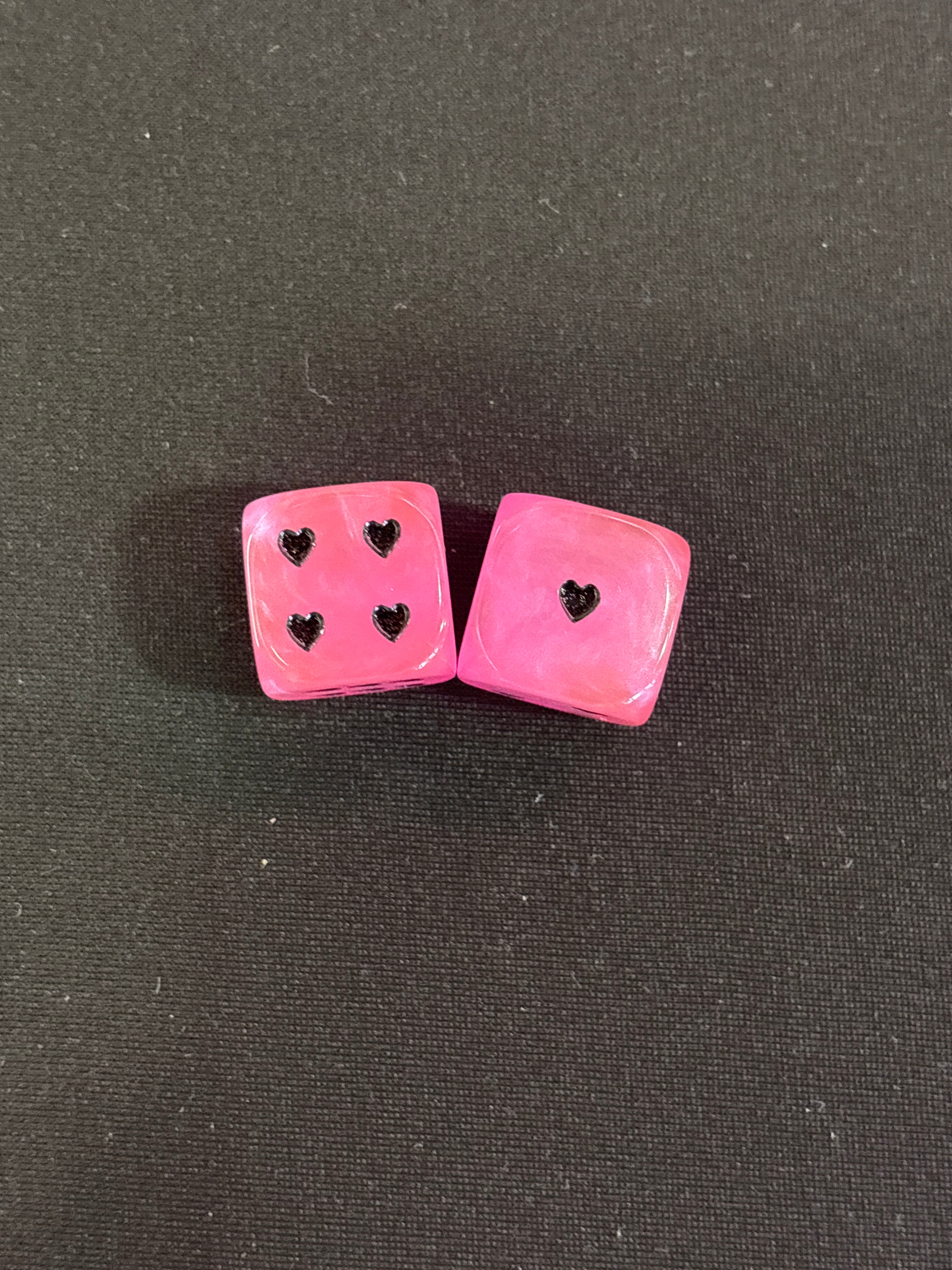 Hot Pink Heart Mahjong Dice