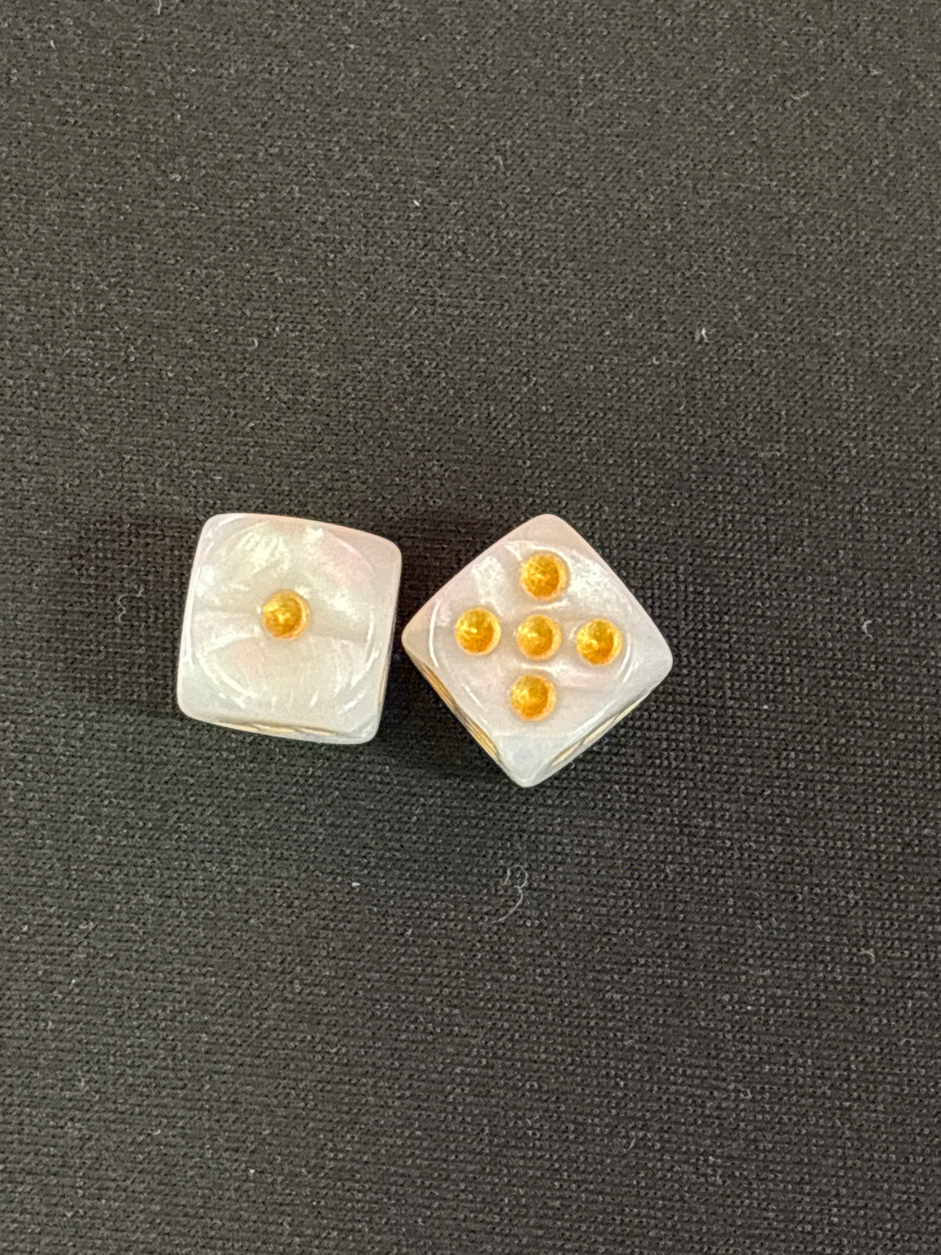 Mini Pearl Gold Dot Mahjong Dice