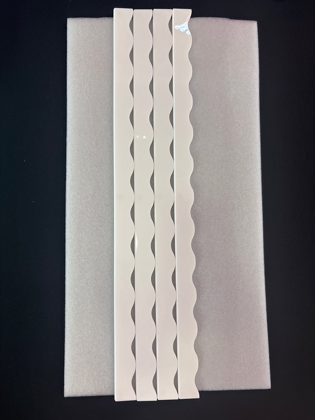 My Fair Mahjong MAHJONG RACK PUSHER ADD ON-MAGNETIC | Premium Acrylic Set(4): Scalloped White Solid