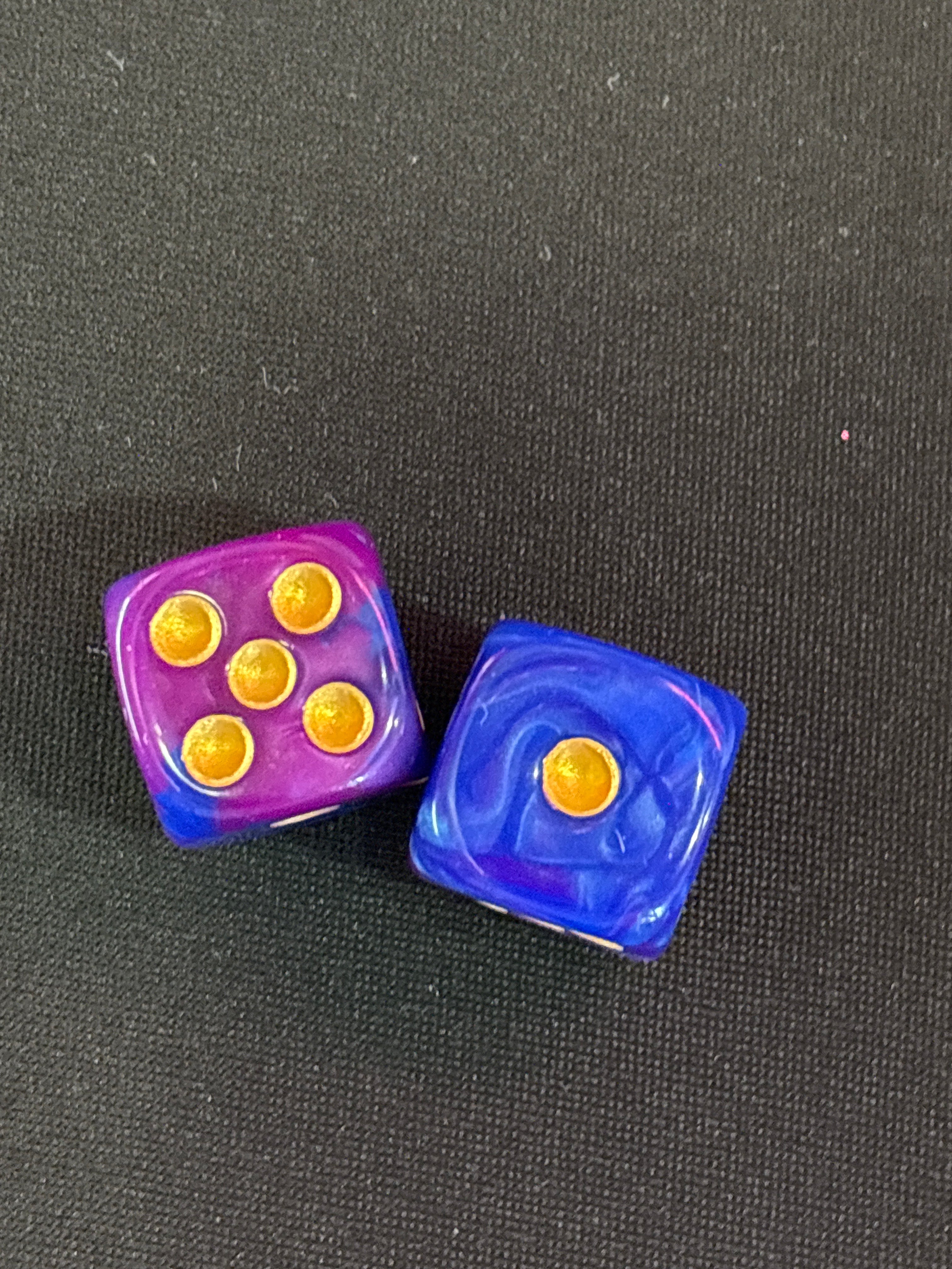 Blue and Purple Marble Mahjong Dice