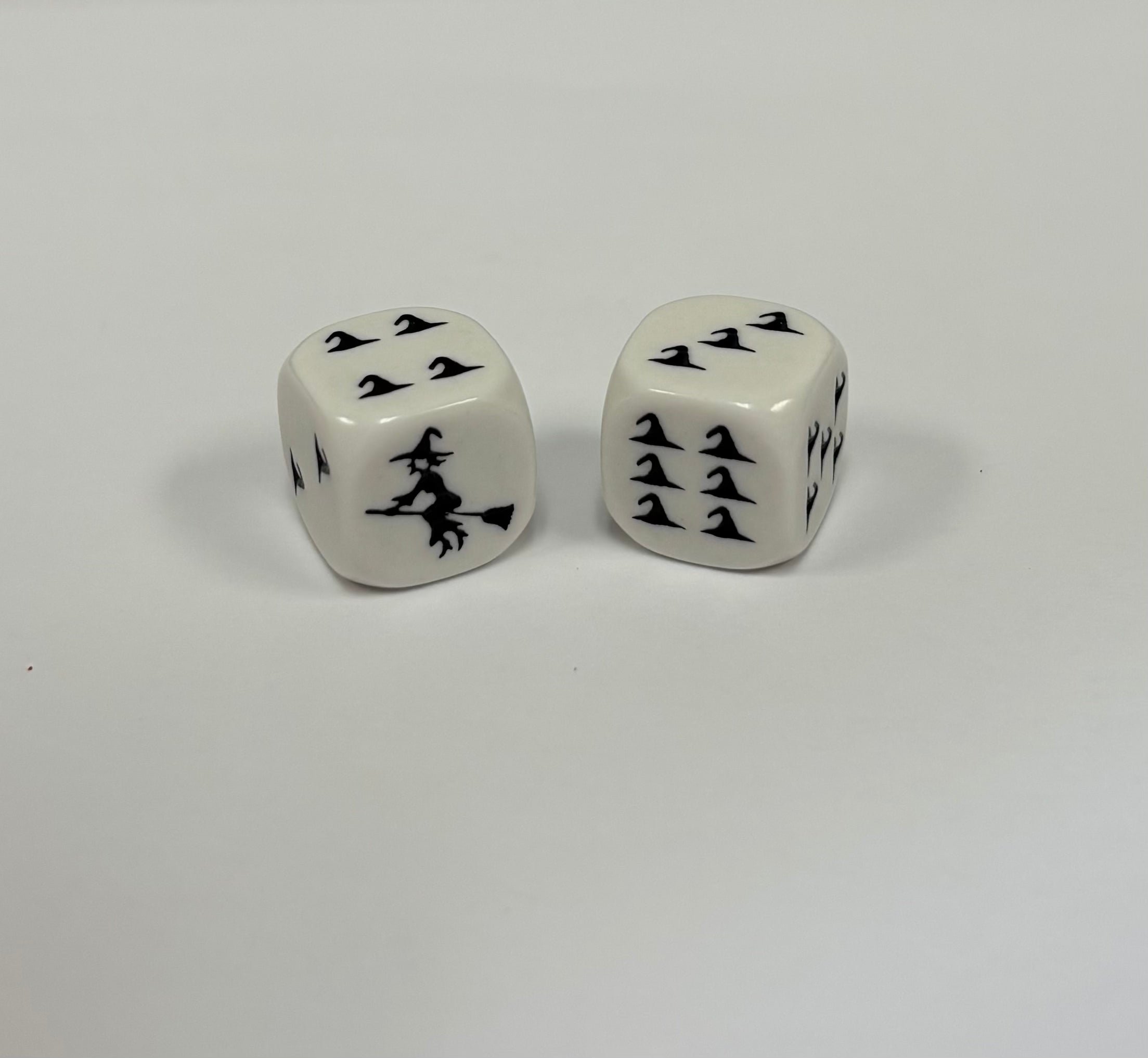 White Halloween Mahjong Dice