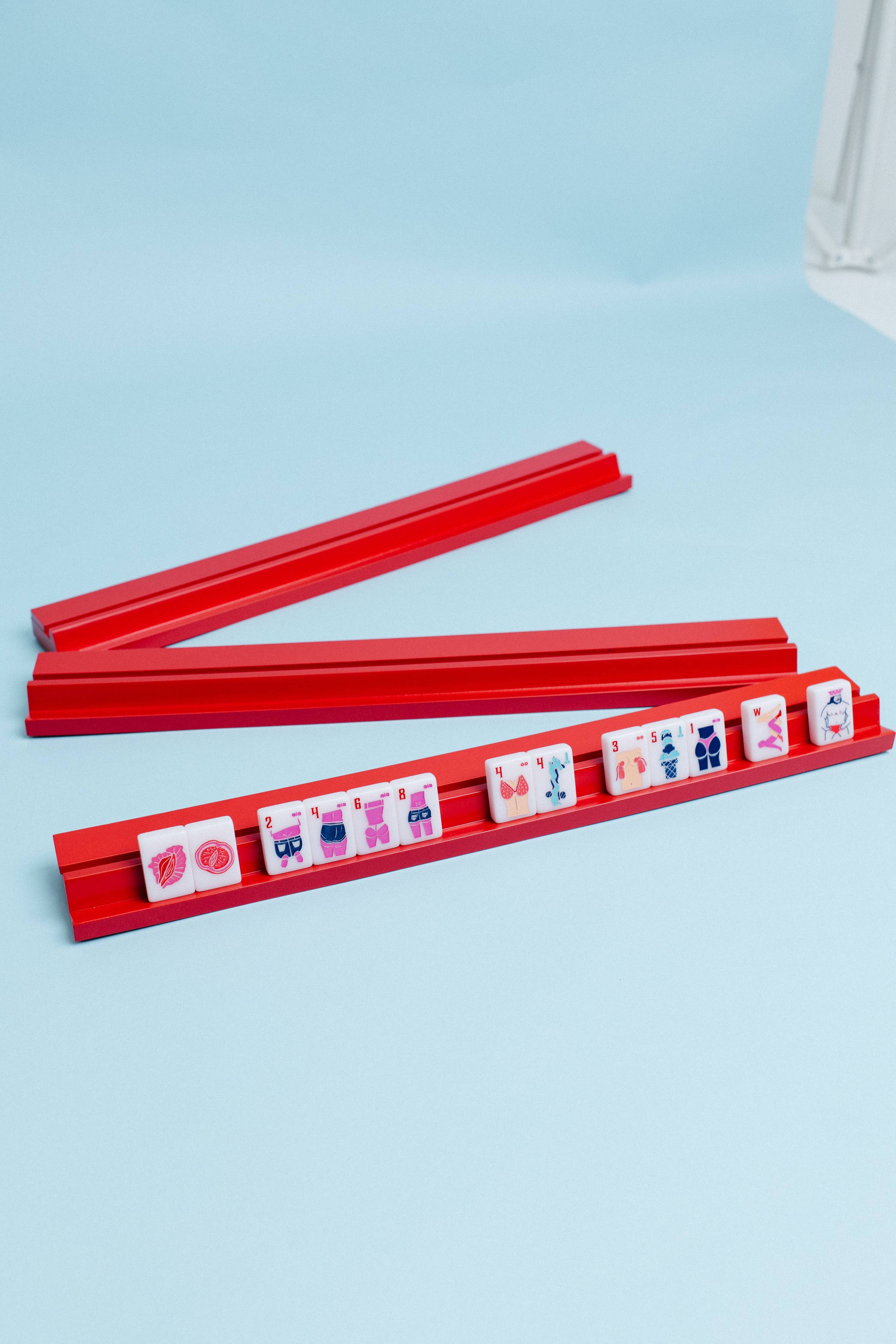 Dirty Mahj- Mahjong Racks (4) - Red Wooden with Magnetic Pushers